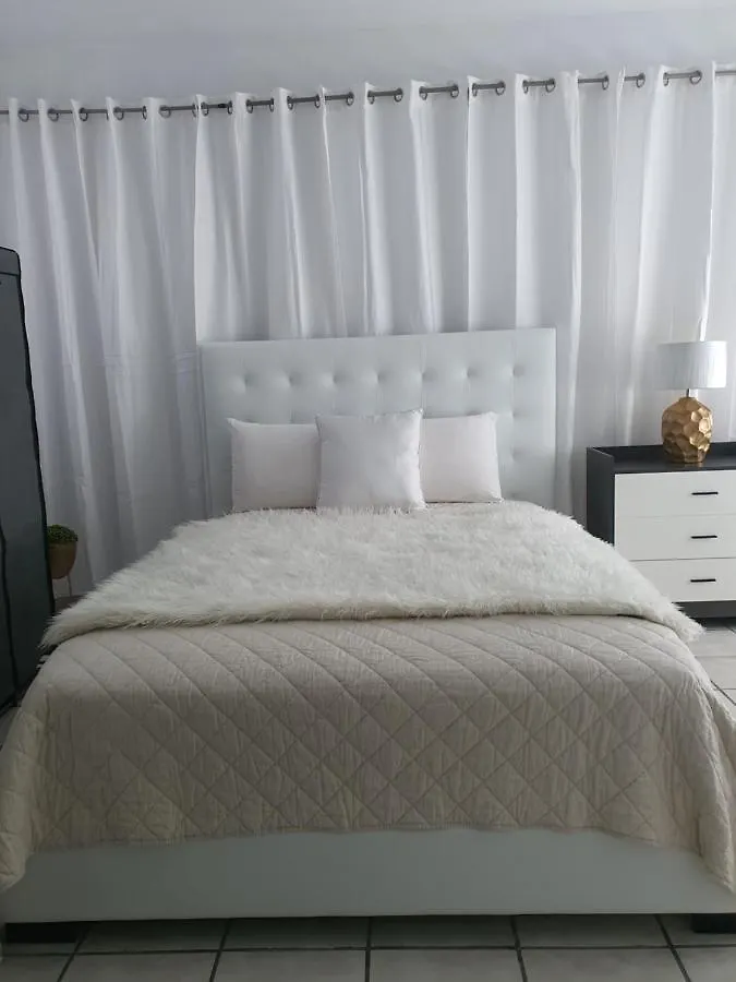Ocean White Aparment Beach contacts